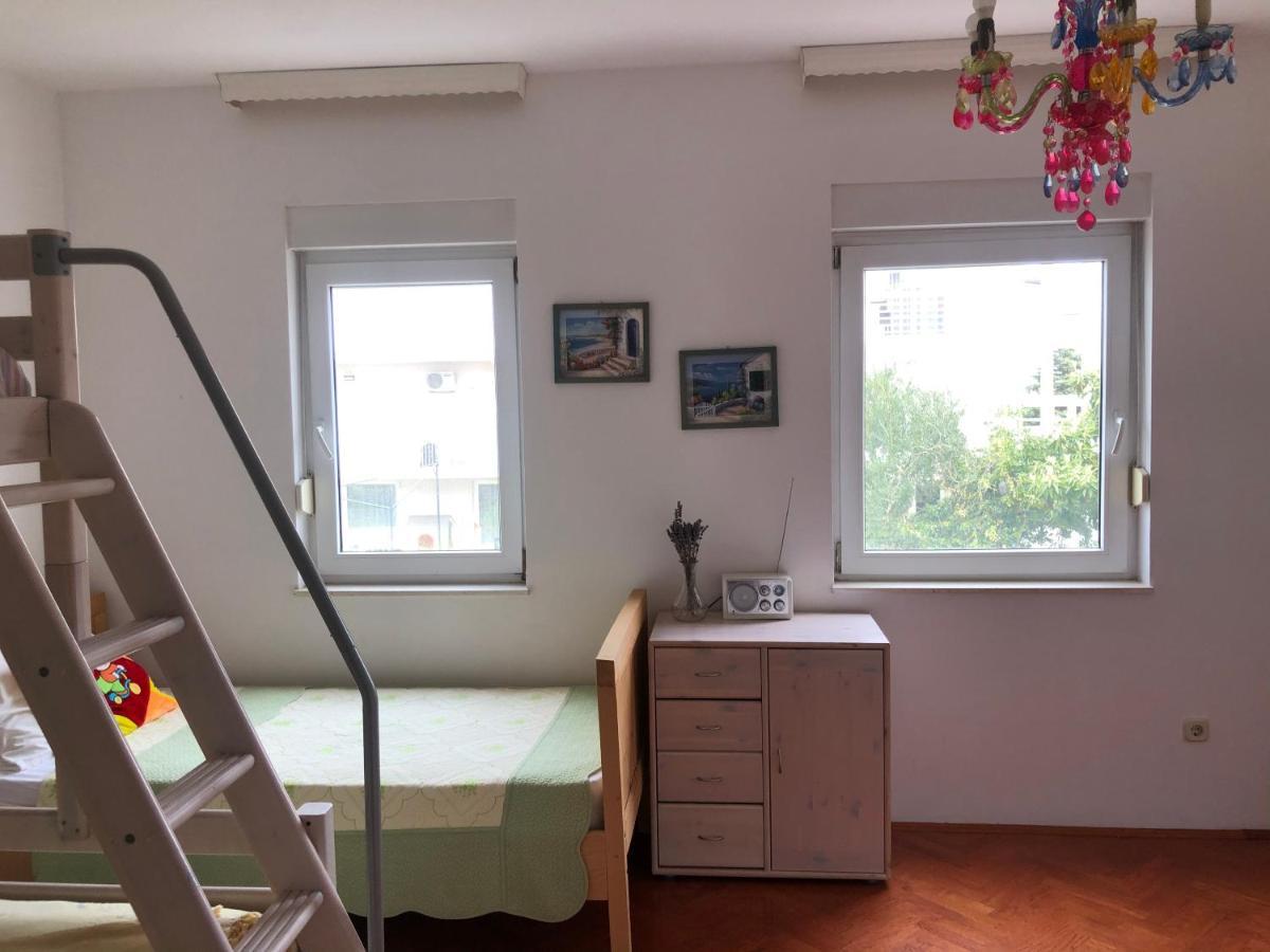 Apartment With A Magical View Split Bagian luar foto