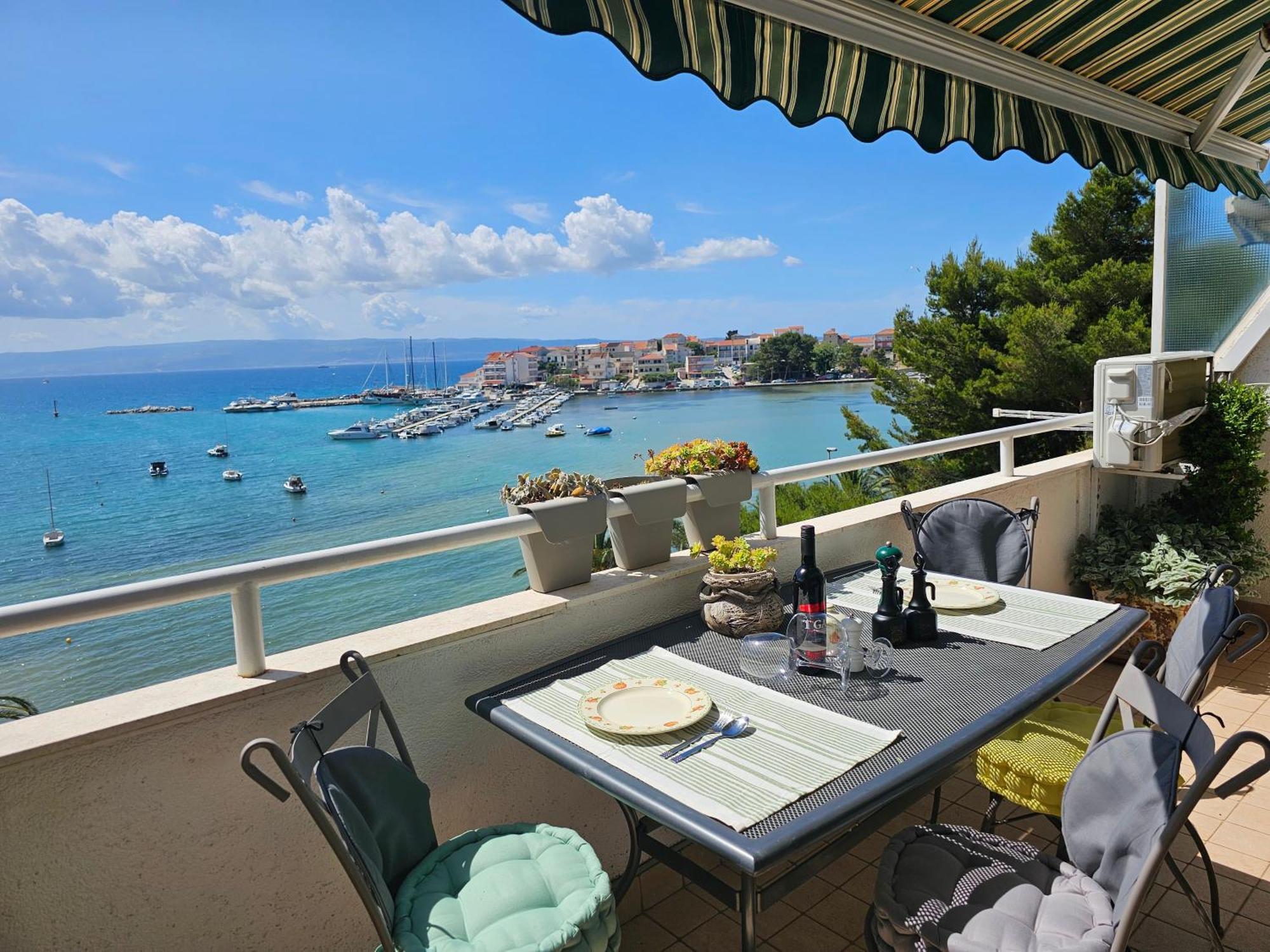 Apartment With A Magical View Split Bagian luar foto
