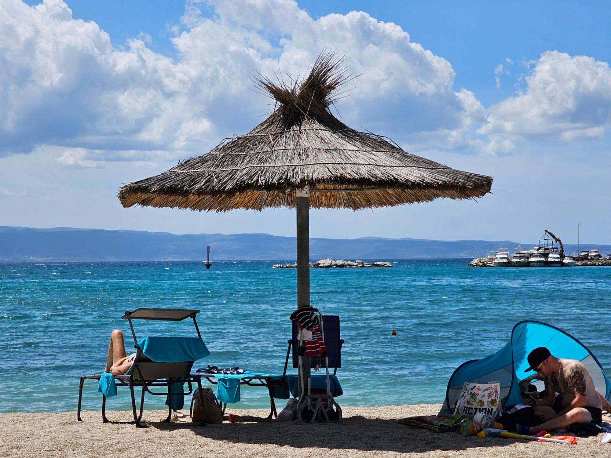Apartment With A Magical View Split Bagian luar foto